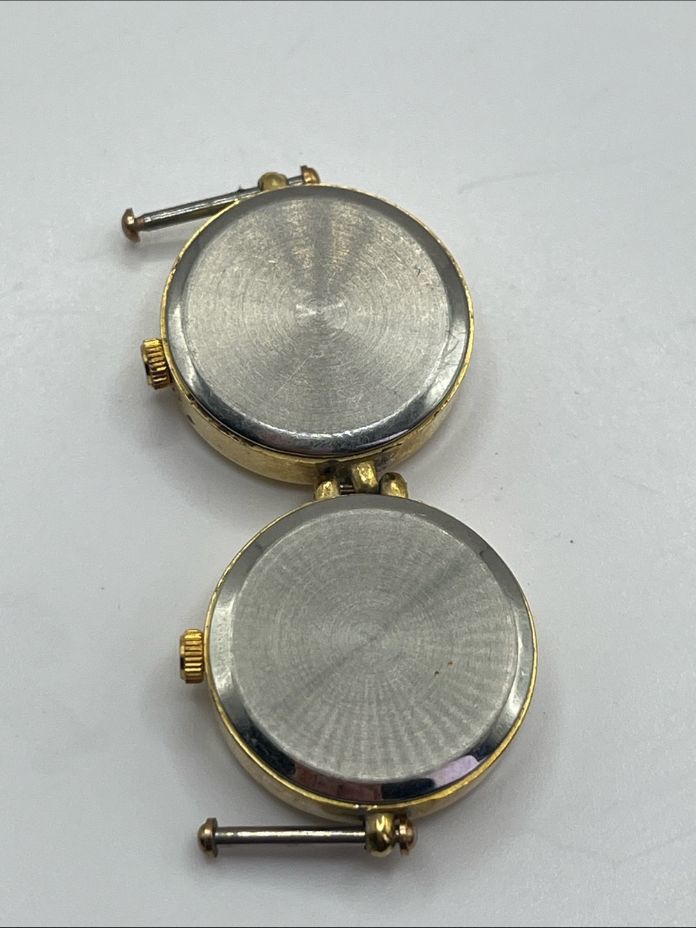 Quartz Xanadu Two‑Time‑Zone Watch new batteries works great 20mm - Picture 7 of 8